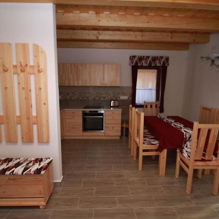 Boni Apartmanok Hegyko Ngoại thất bức ảnh